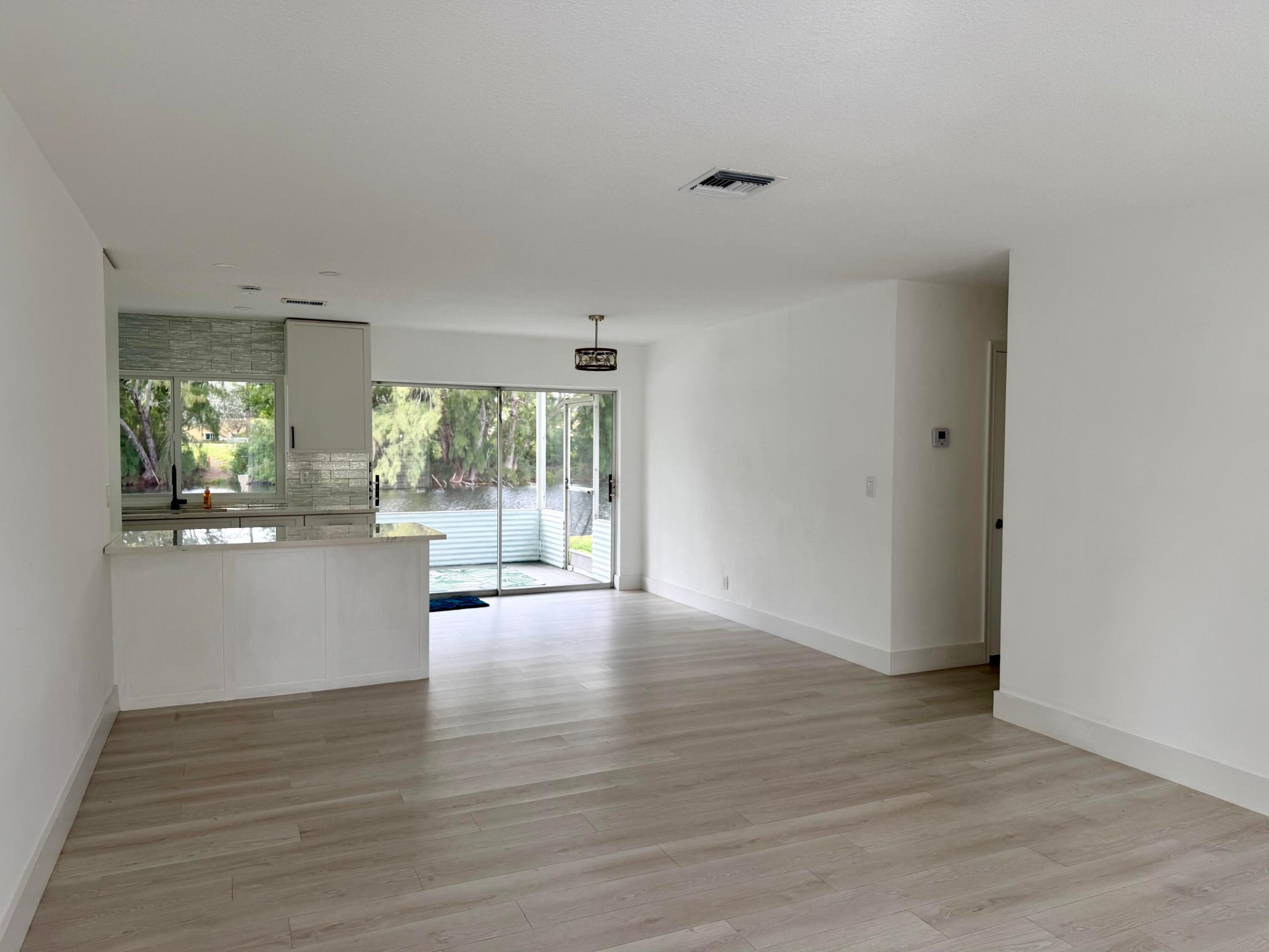 TAMARAC LAKES NORTH - Residential
