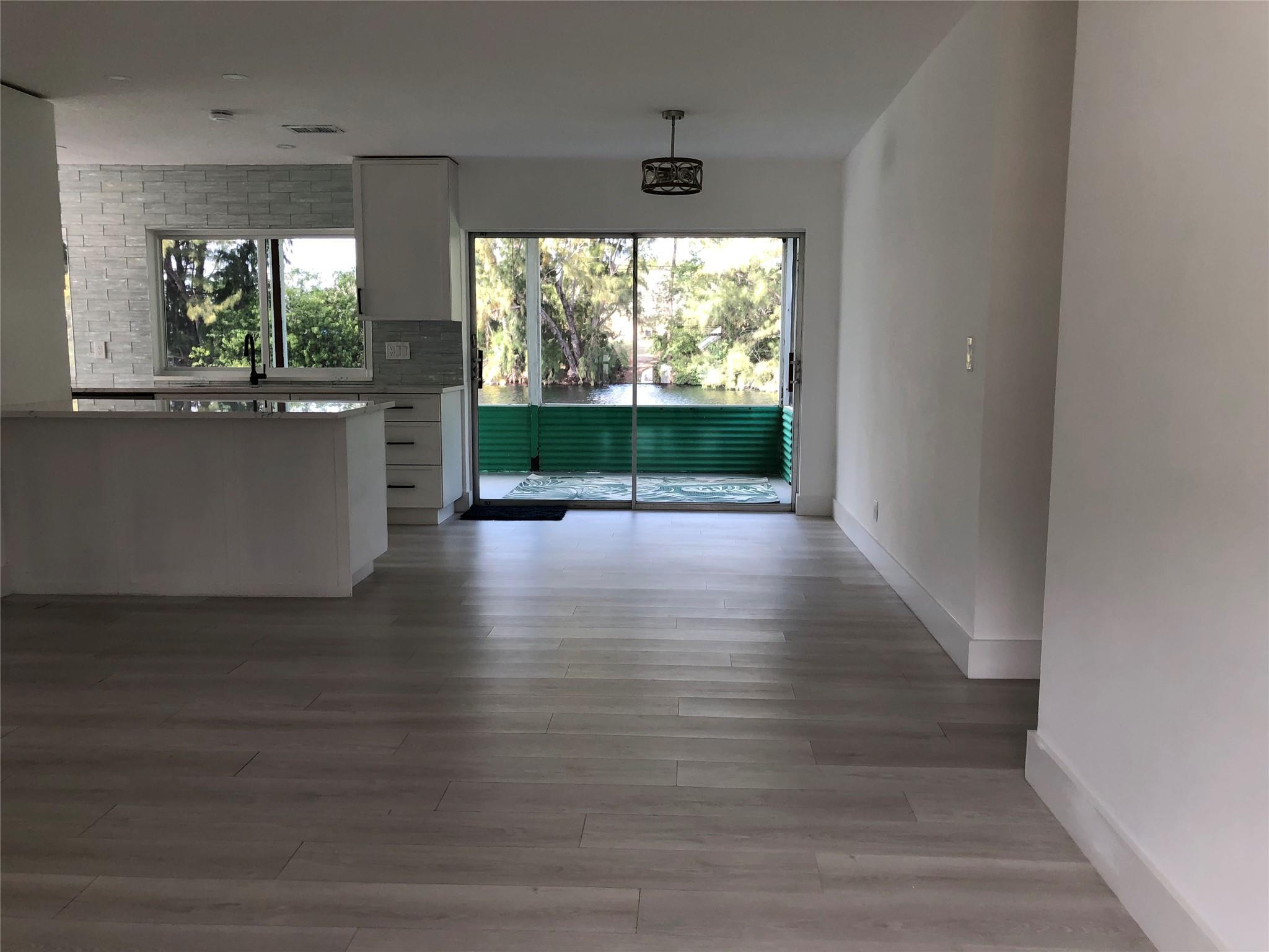 TAMARAC LAKES NORTH - Residential