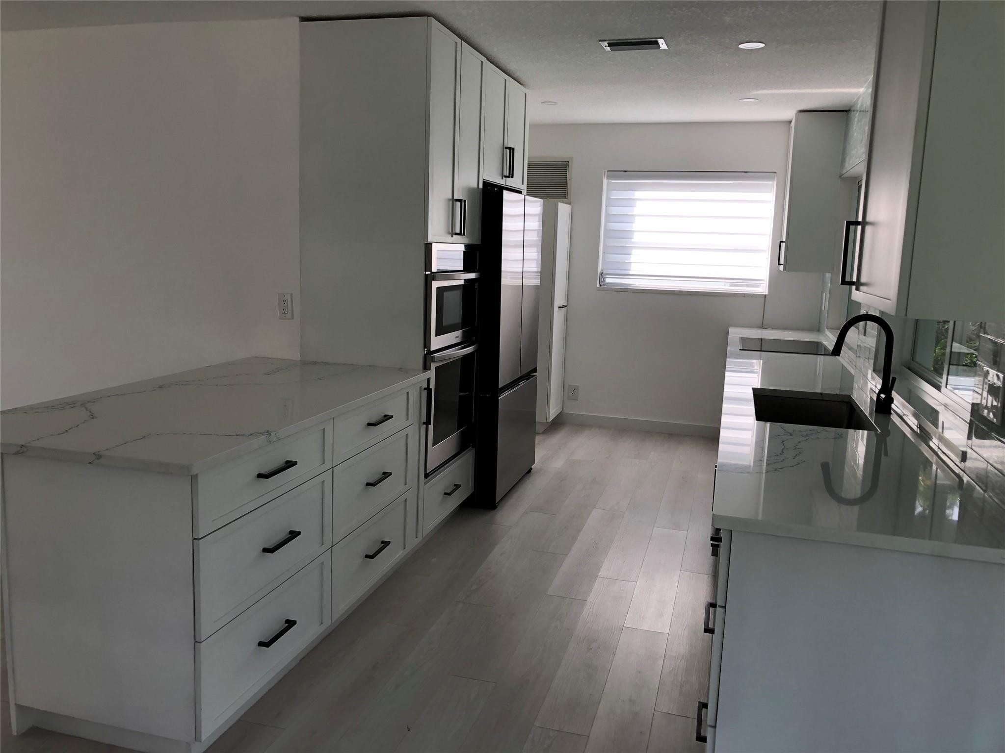 TAMARAC LAKES NORTH - Residential