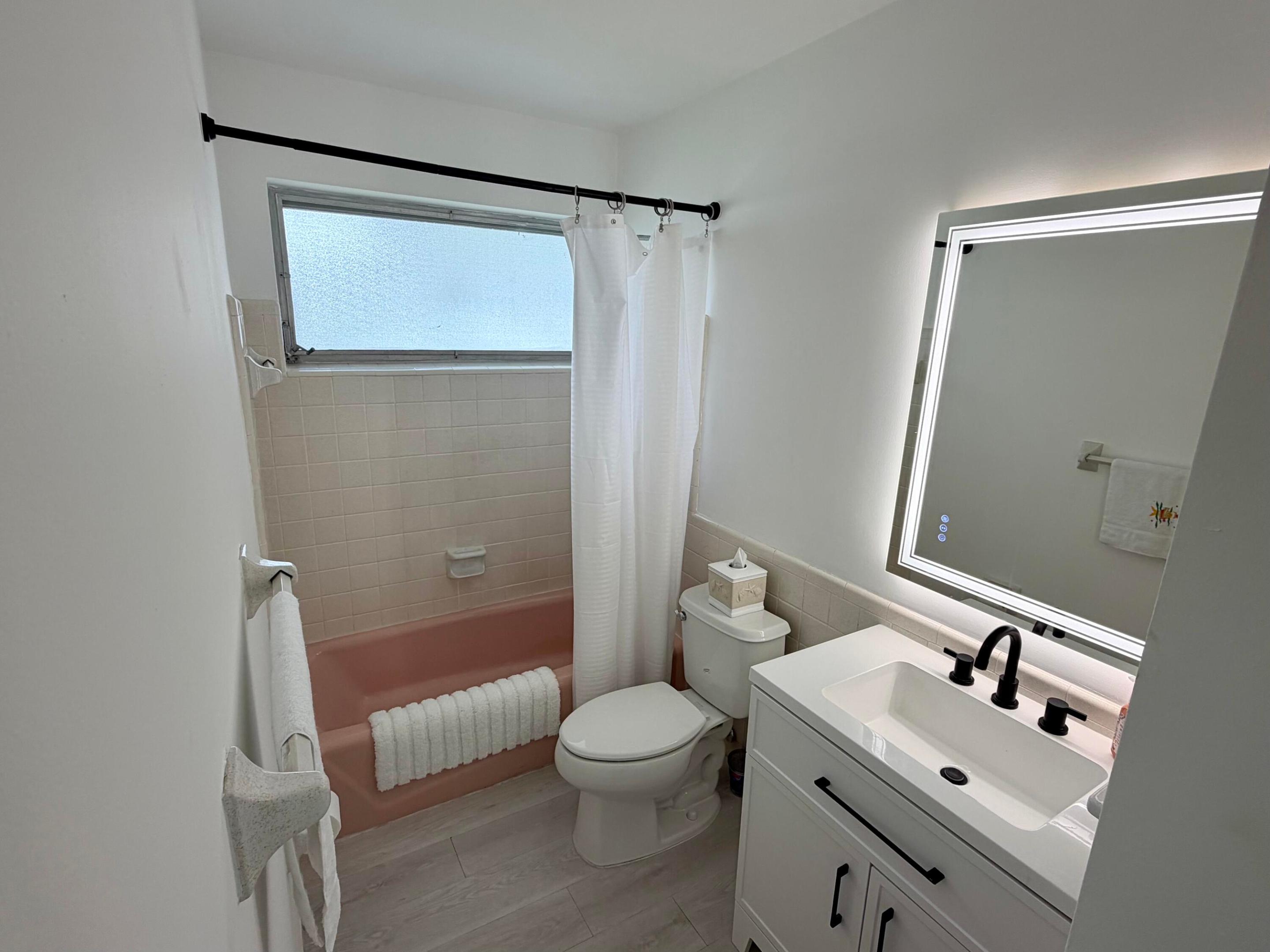 TAMARAC LAKES NORTH - Residential