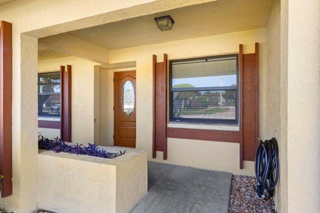 Photo of 11951 Suellen Circle, Wellington, FL 33414 (MLS # R11157962)