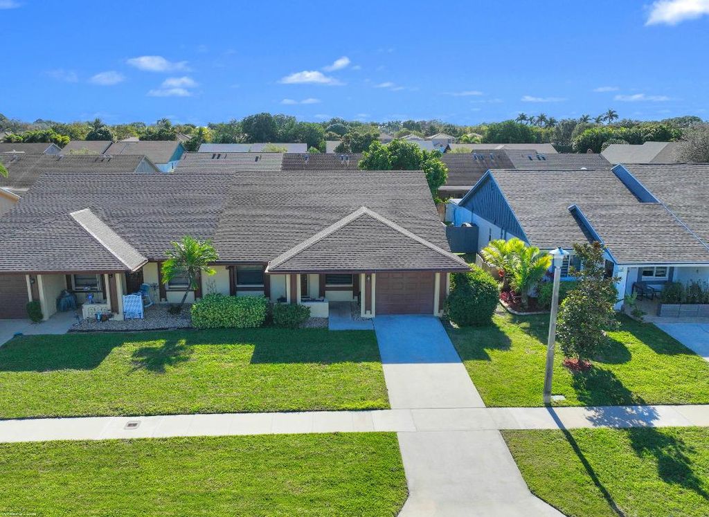 Photo of 11951 Suellen Circle, Wellington, FL 33414 (MLS # R11157962)