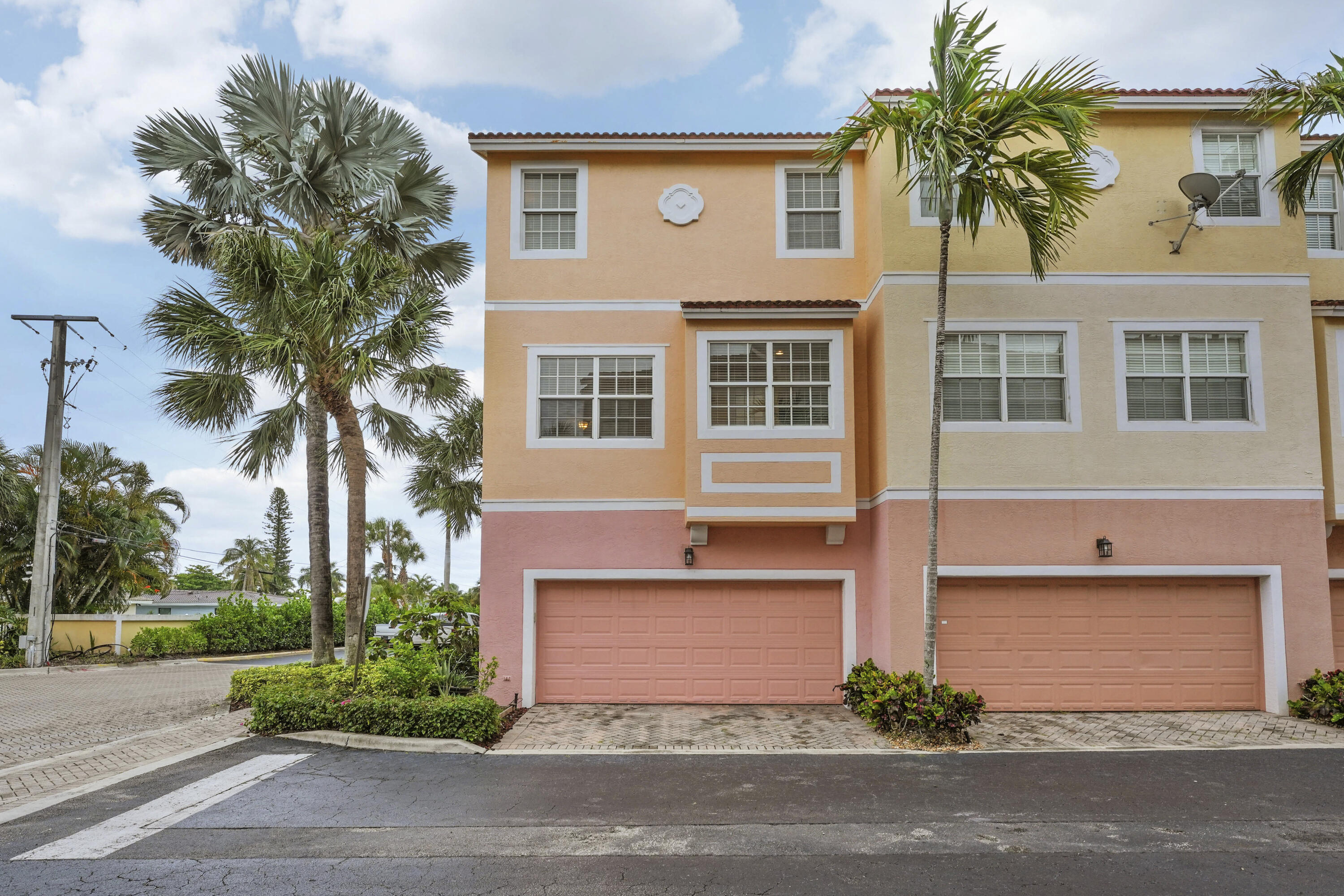 115 Harbors Way