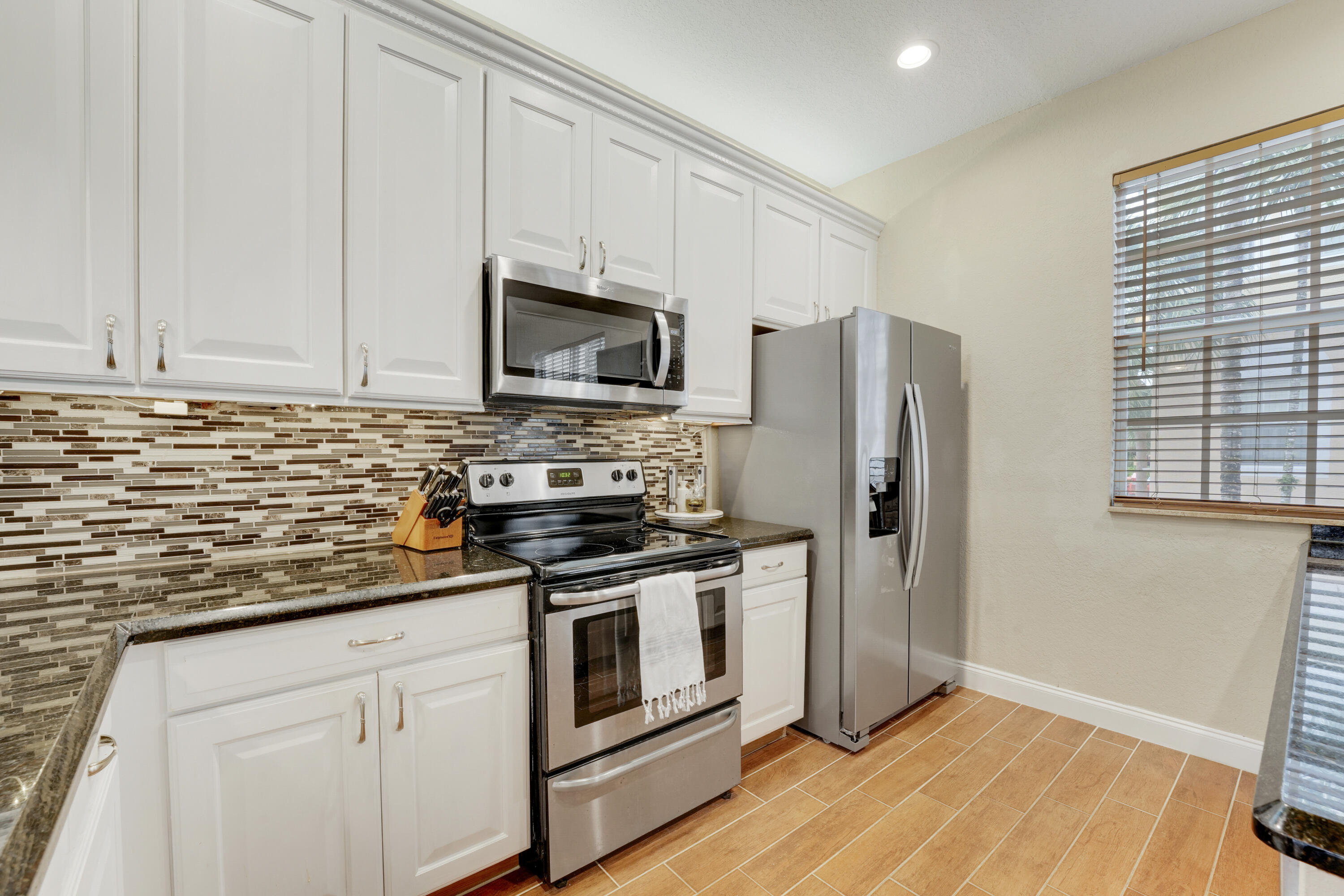 115 Harbors Way