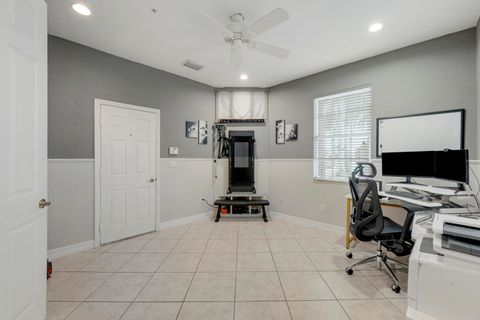 Tiny photo for 115 Harbors Way, Boynton Beach, FL 33435 (MLS # B26037358)