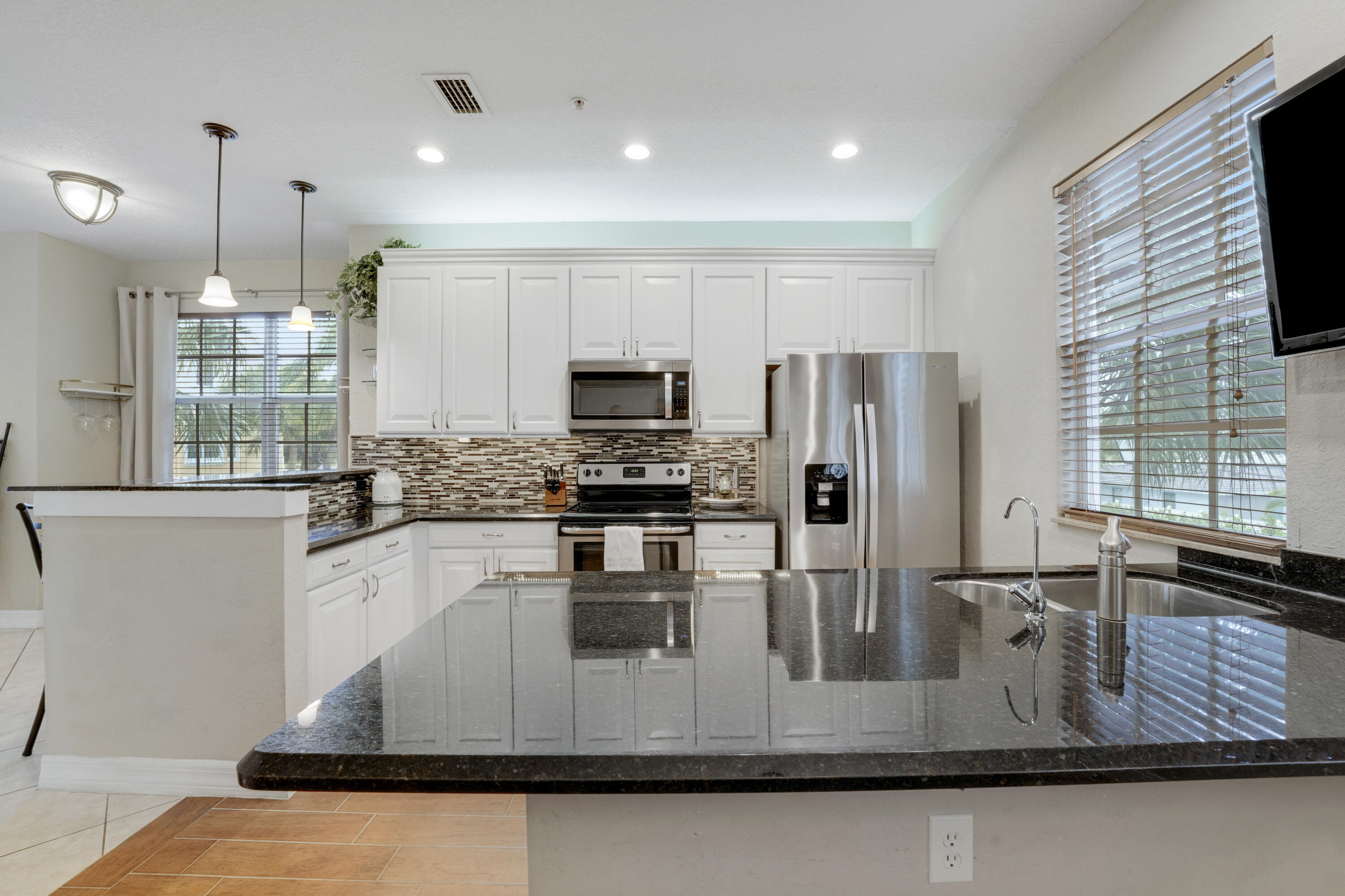 115 Harbors Way