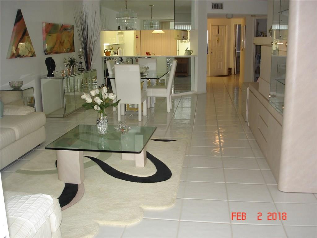 SUNRISE LAKES BLDG 199 - Residential