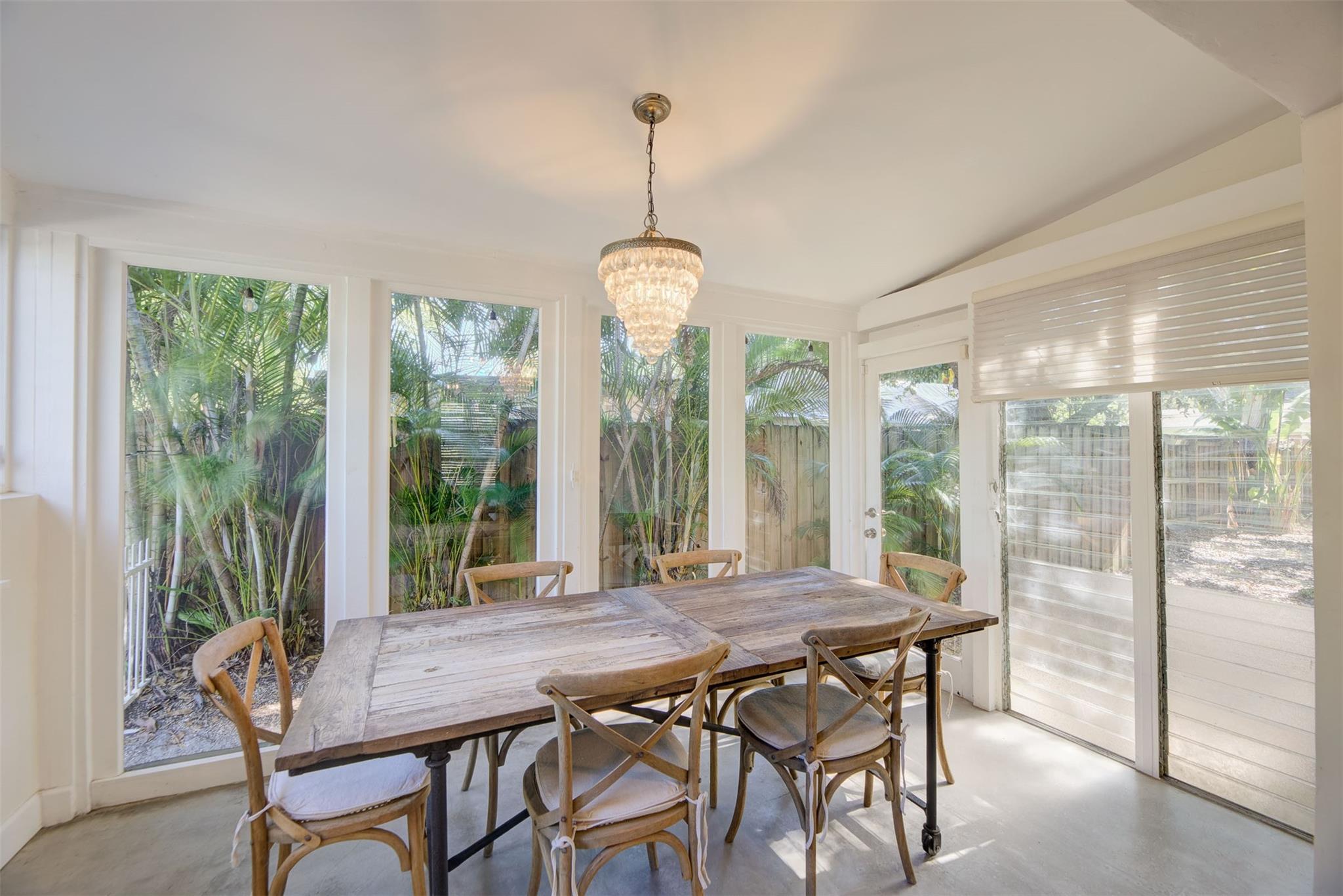 Sherwood Forest 30-28 B - Residential