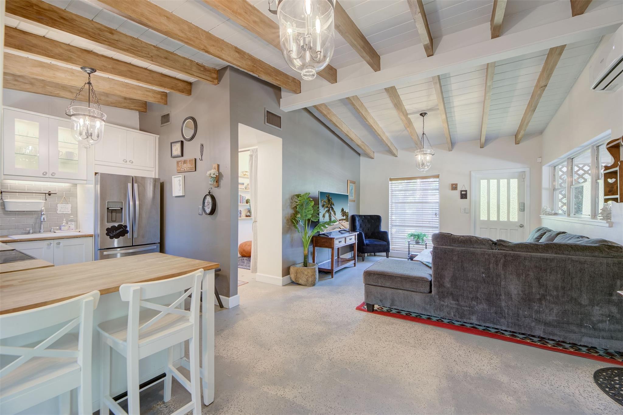 Sherwood Forest 30-28 B - Residential