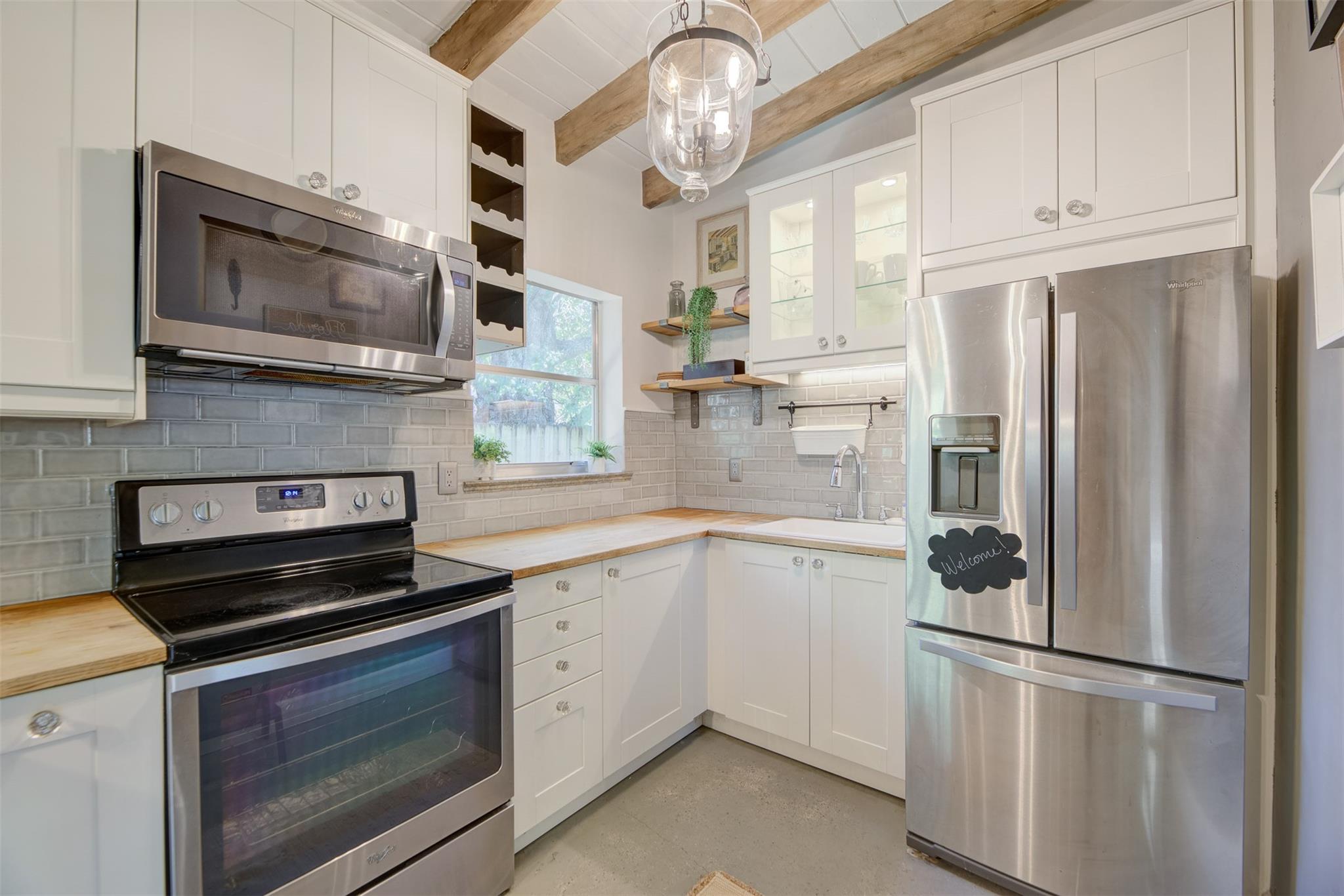 Sherwood Forest 30-28 B - Residential