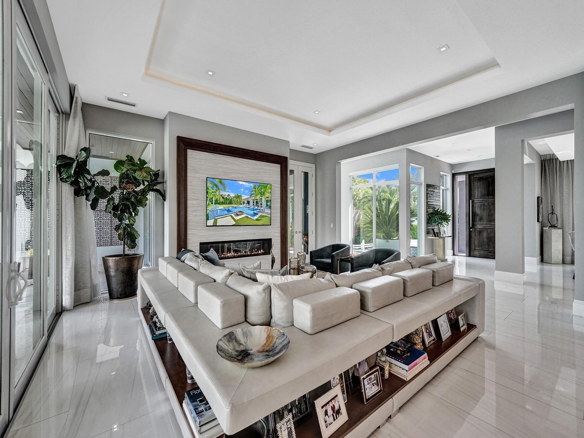 Coral Ridge Country Club - Residential