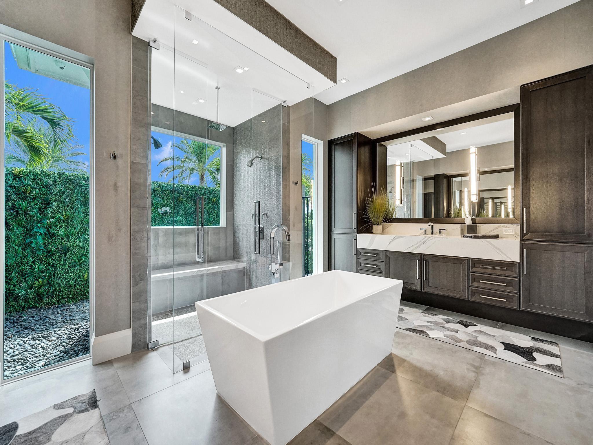 Coral Ridge Country Club - Residential