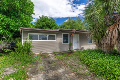 303 NE 8th Ct Pompano Beach FL 33060