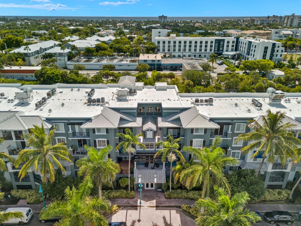 Photo of 255 NE 3rd Avenue #2303, Delray Beach, FL 33444 (MLS # R11124948)