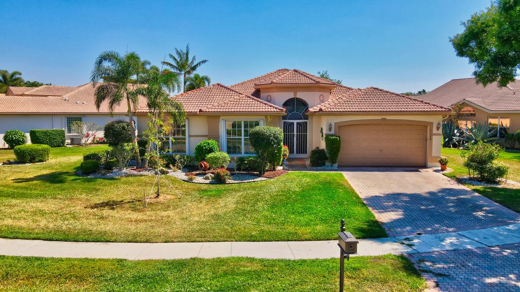 Photo of 11578 Pamplona Boulevard, Boynton Beach, FL 33437 (MLS # R10869937)