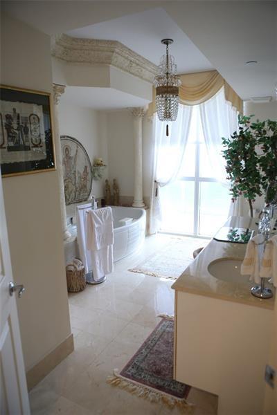 L'Hermitage II Condo - Residential Lease