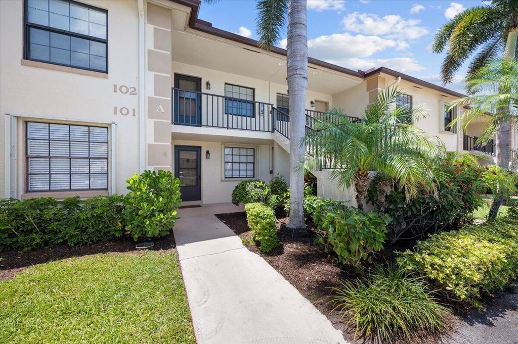 Photo of 101 Pinecrest Circle #A, Jupiter, FL 33458 (MLS # R11105183)