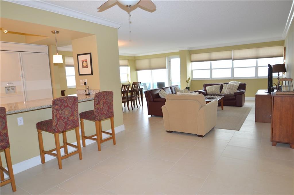 THE COMMODORE - Residential