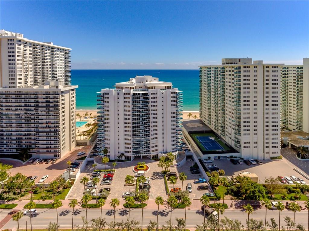 THE COMMODORE - Residential