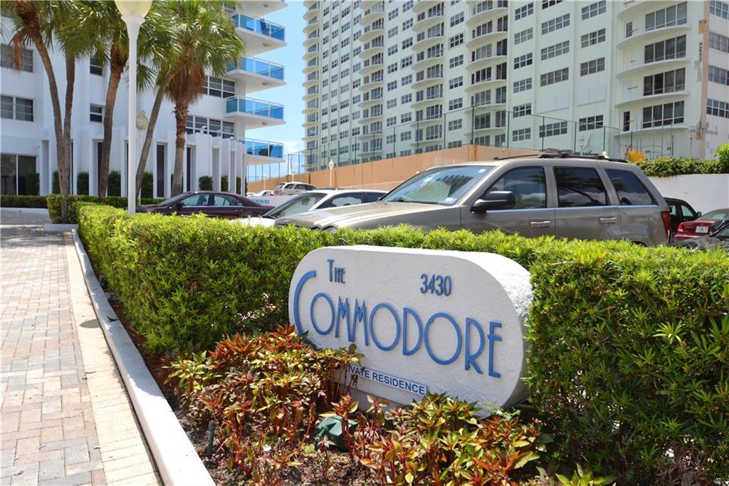 THE COMMODORE - Residential