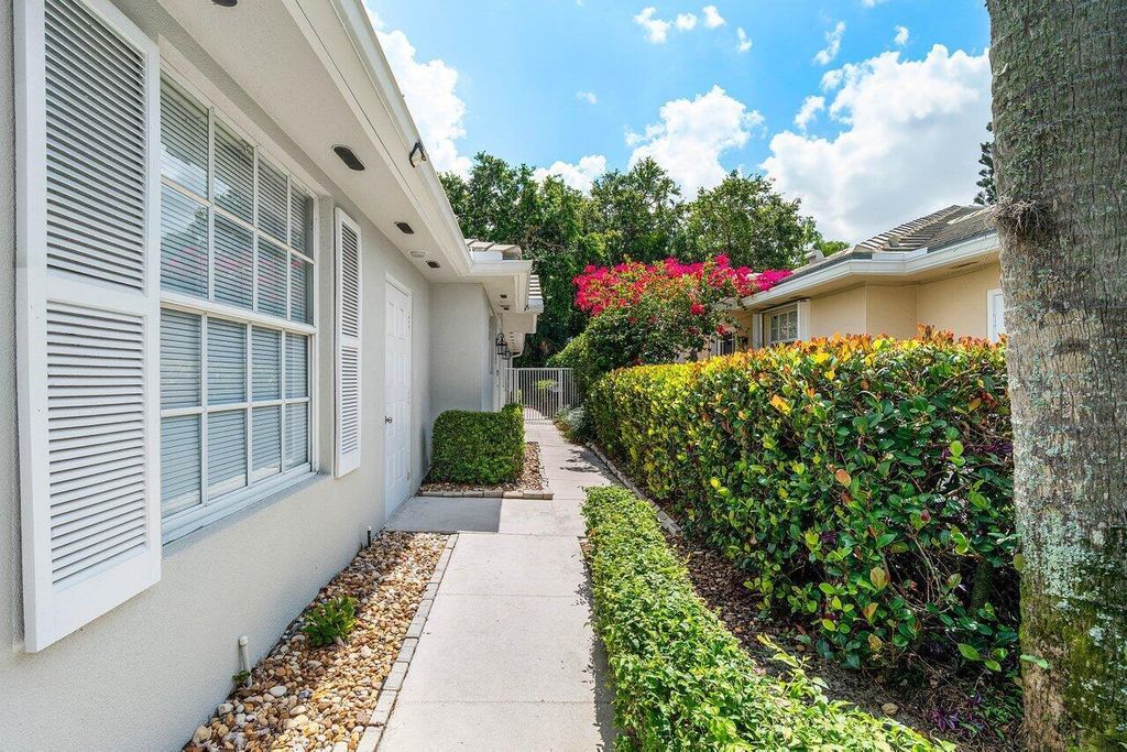 Photo of 8334 Old Forest Road, Palm Beach Gardens, FL 33410 (MLS # R11088215)