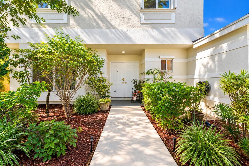 Photo of 9838 Robins Nest Road, Boca Raton, FL 33496 (MLS # B26088303)