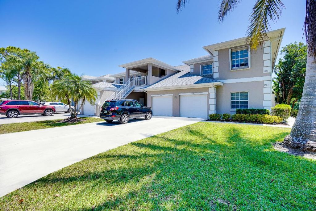 Photo of 1006 Century Drive #1006, Fort Pierce, FL 34982 (MLS # R11081371)