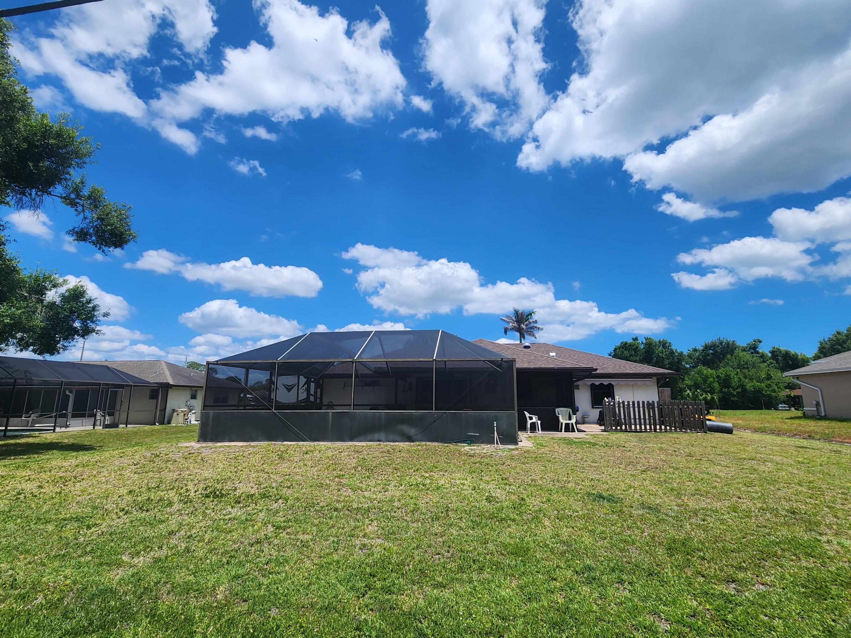 LAKEWOOD PARK UNIT 10 - Residential