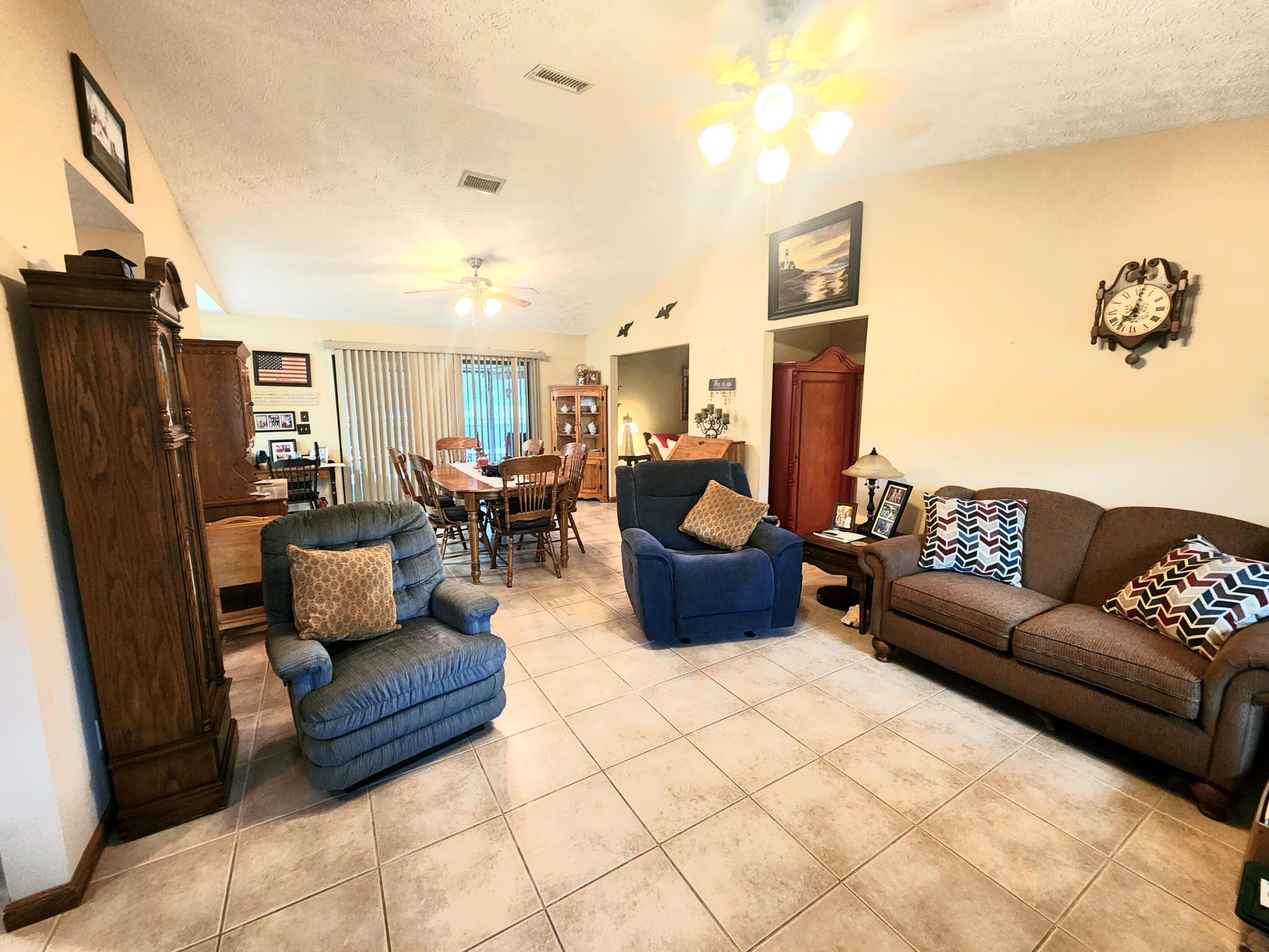 LAKEWOOD PARK UNIT 10 - Residential