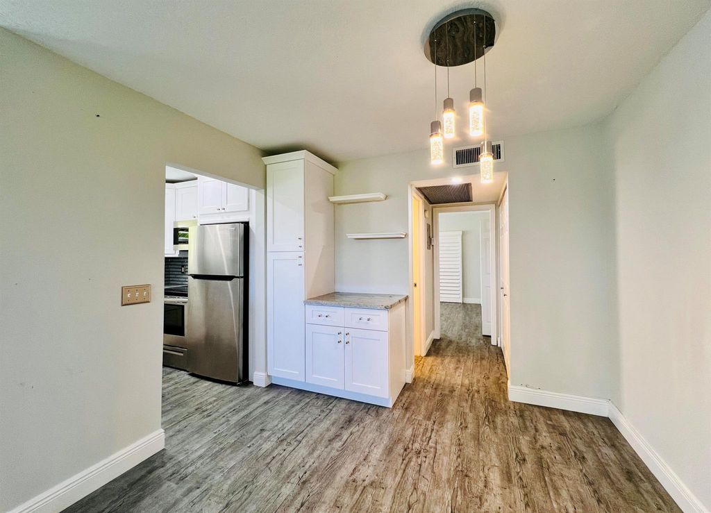 Photo of 126 Sheffield F, West Palm Beach, FL 33417 (MLS # R11133595)