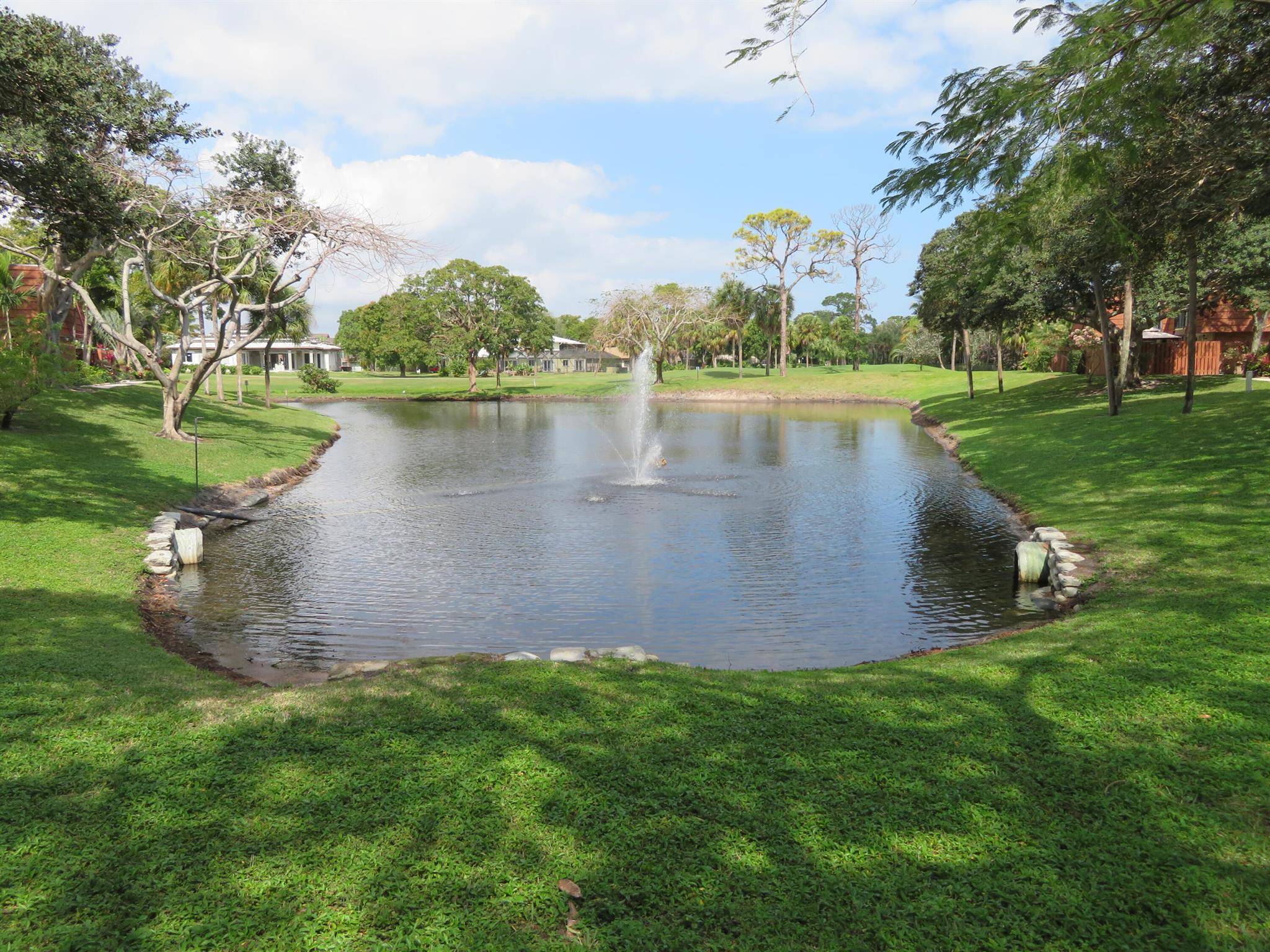 LAKESIDE - Residential