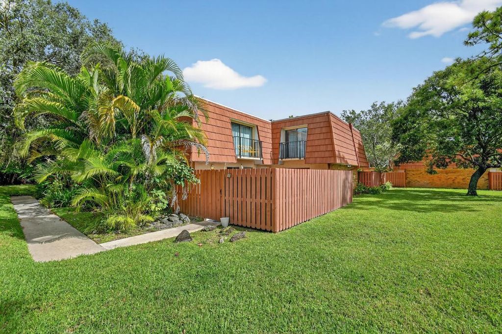 Photo of 1540 Masters Circle #180, Delray Beach, FL 33445 (MLS # R11135377)