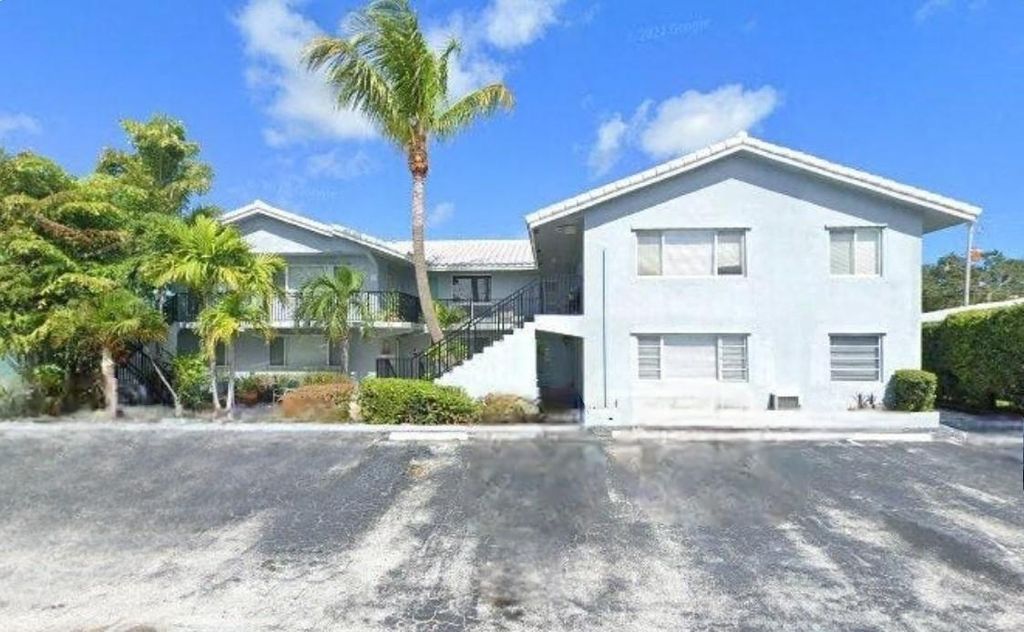 Photo of 2837 30th Street #8, Fort Lauderdale, FL 33306 (MLS # F10529433)