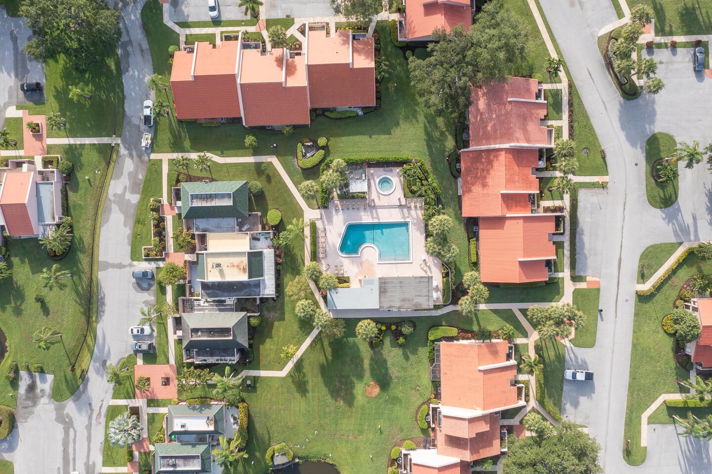 VILLAS OF SANDPIPER BAY U - Residential Lease