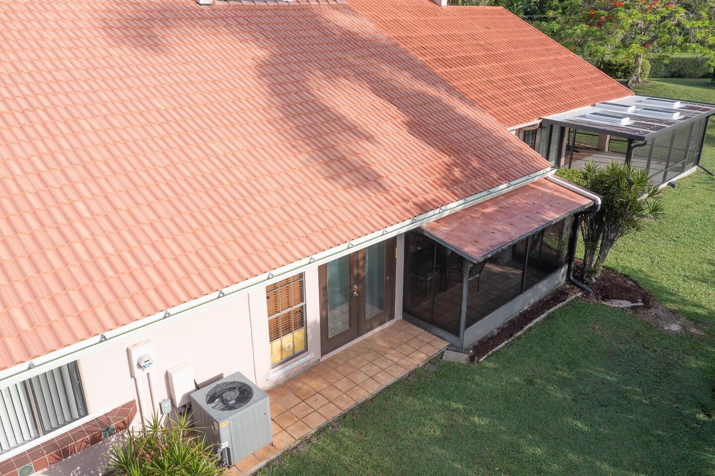 VILLAS OF SANDPIPER BAY U - Residential Lease