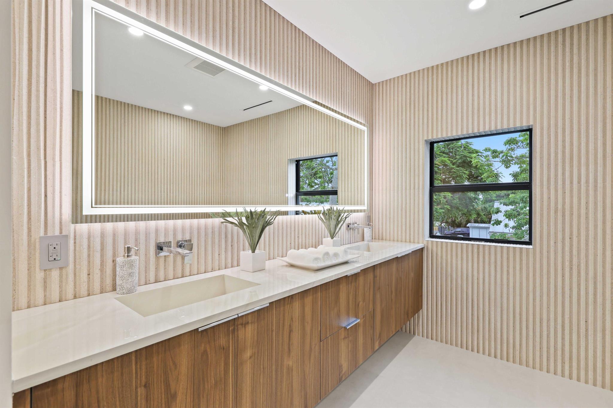 Rio Vista Isles - Residential