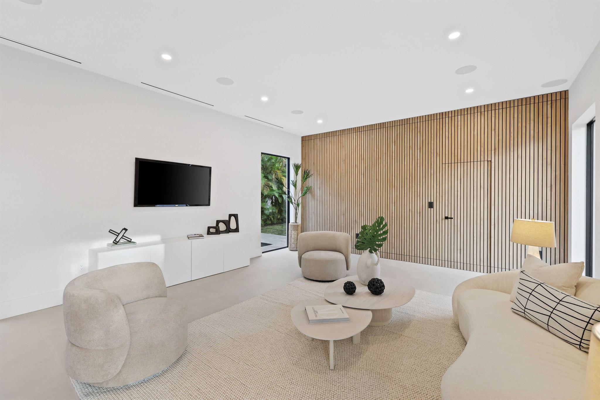 Rio Vista Isles - Residential