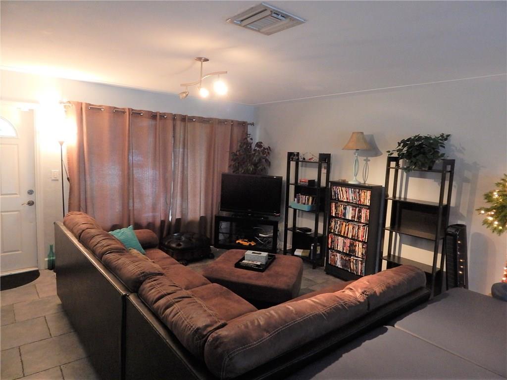 The Cove 4th Sec 38-14 B - Residential Lease