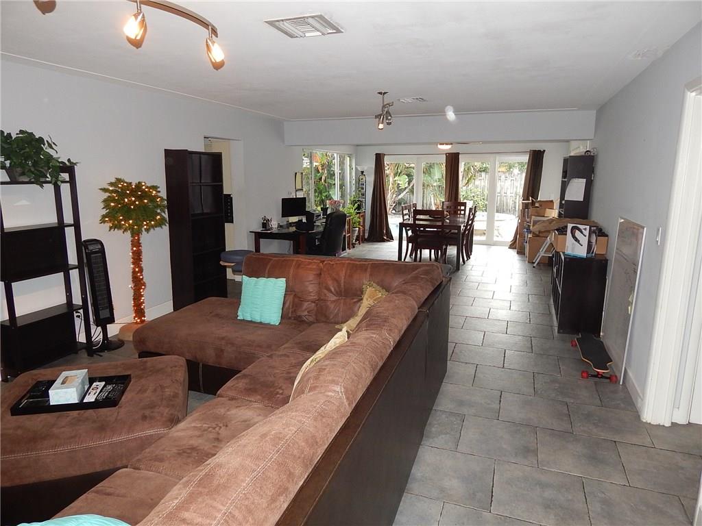 The Cove 4th Sec 38-14 B - Residential Lease