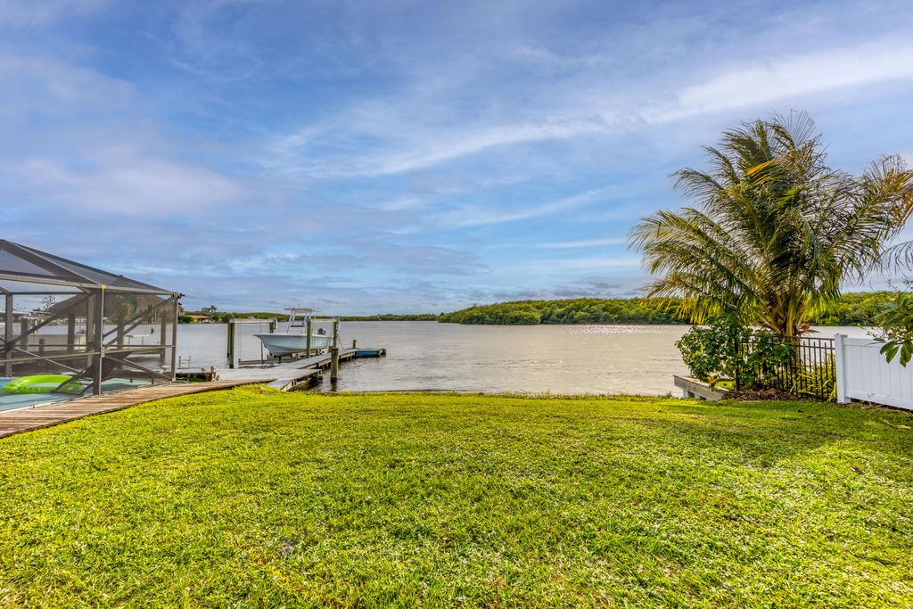 Photo of 100 SW Hideaway Place, Stuart, FL 34994 (MLS # R11162596)