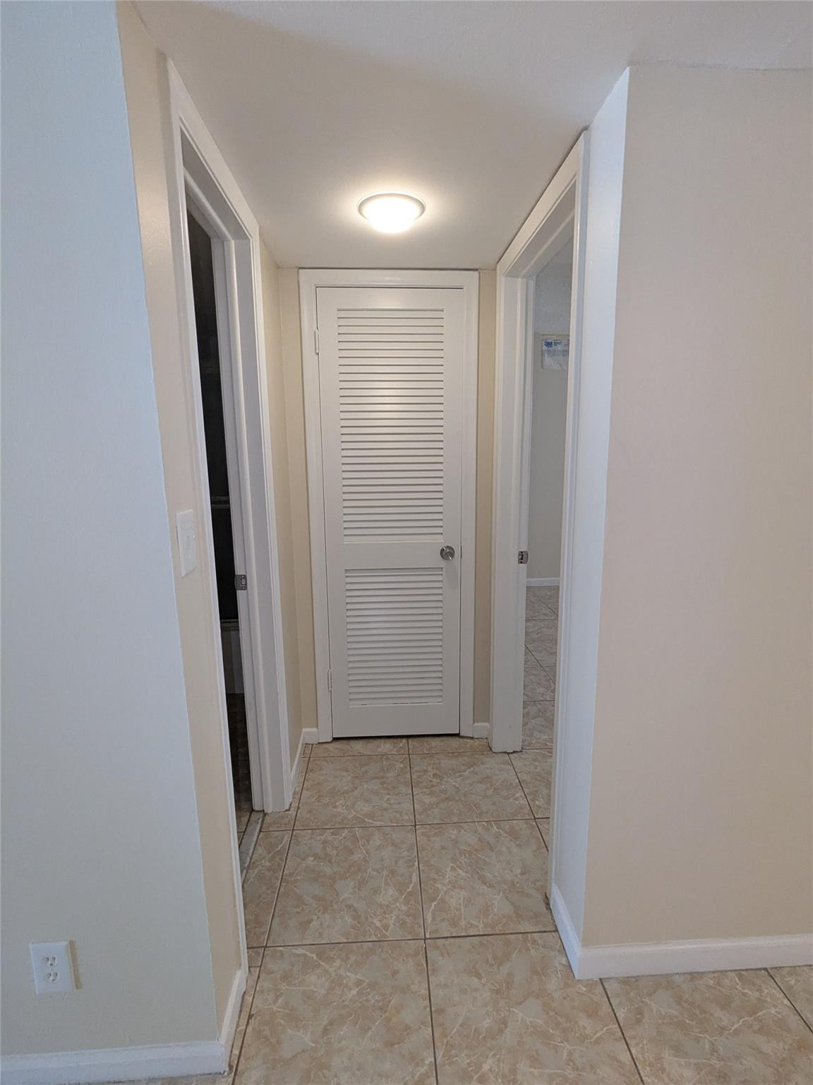 HOLLYBROOK GOLF & TENNIS - Residential Lease