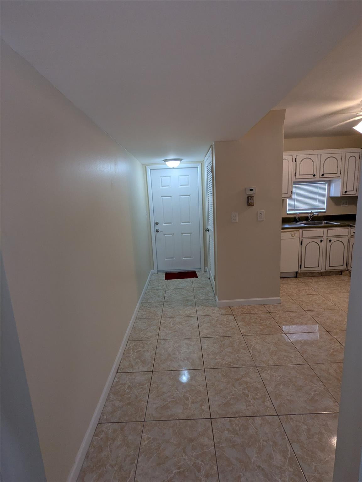 HOLLYBROOK GOLF & TENNIS - Residential Lease