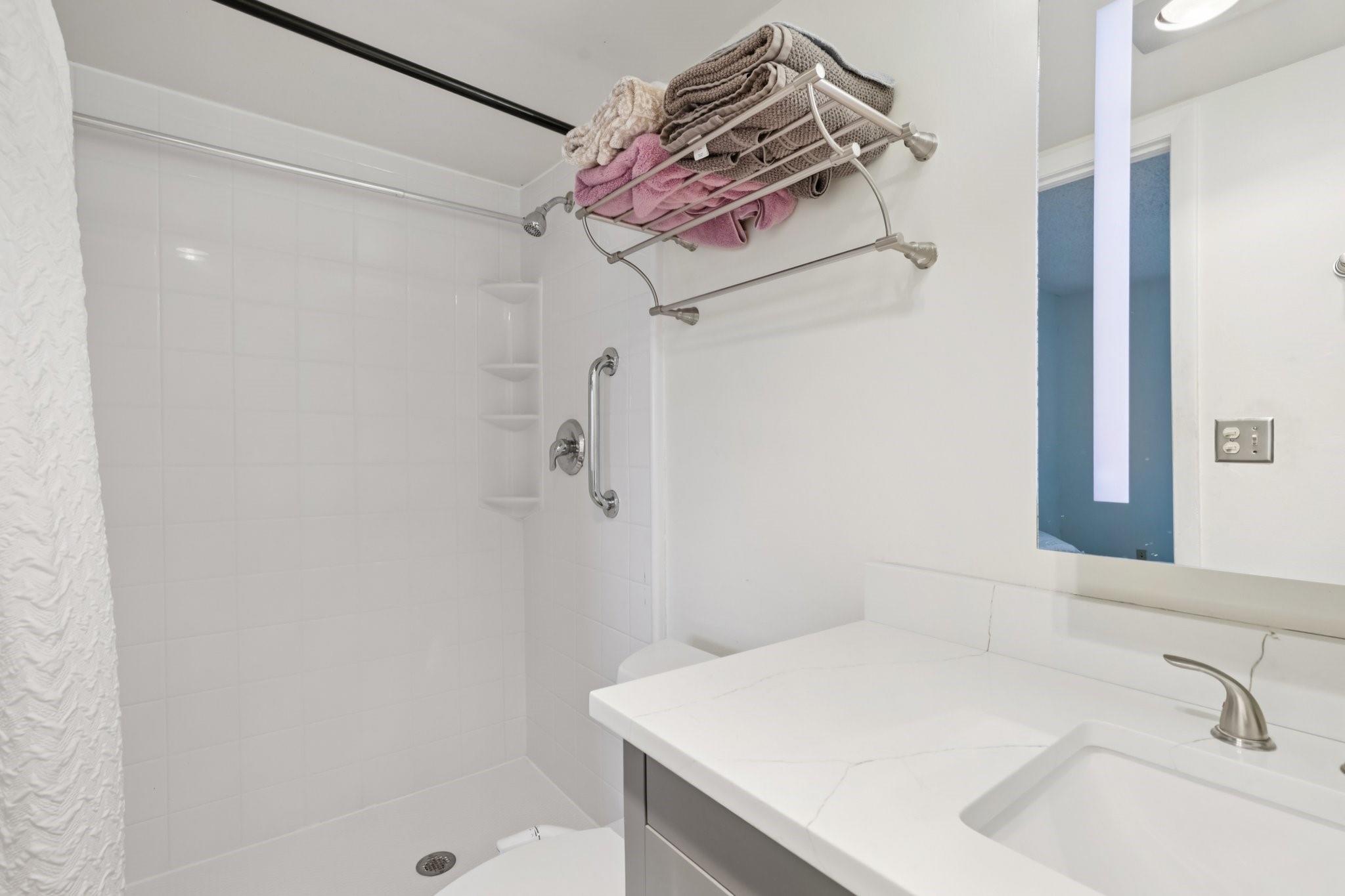 Meadowbrook Lakes - Residential