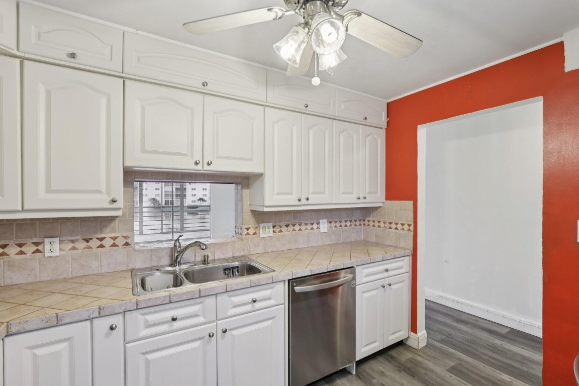 Meadowbrook Lakes - Residential