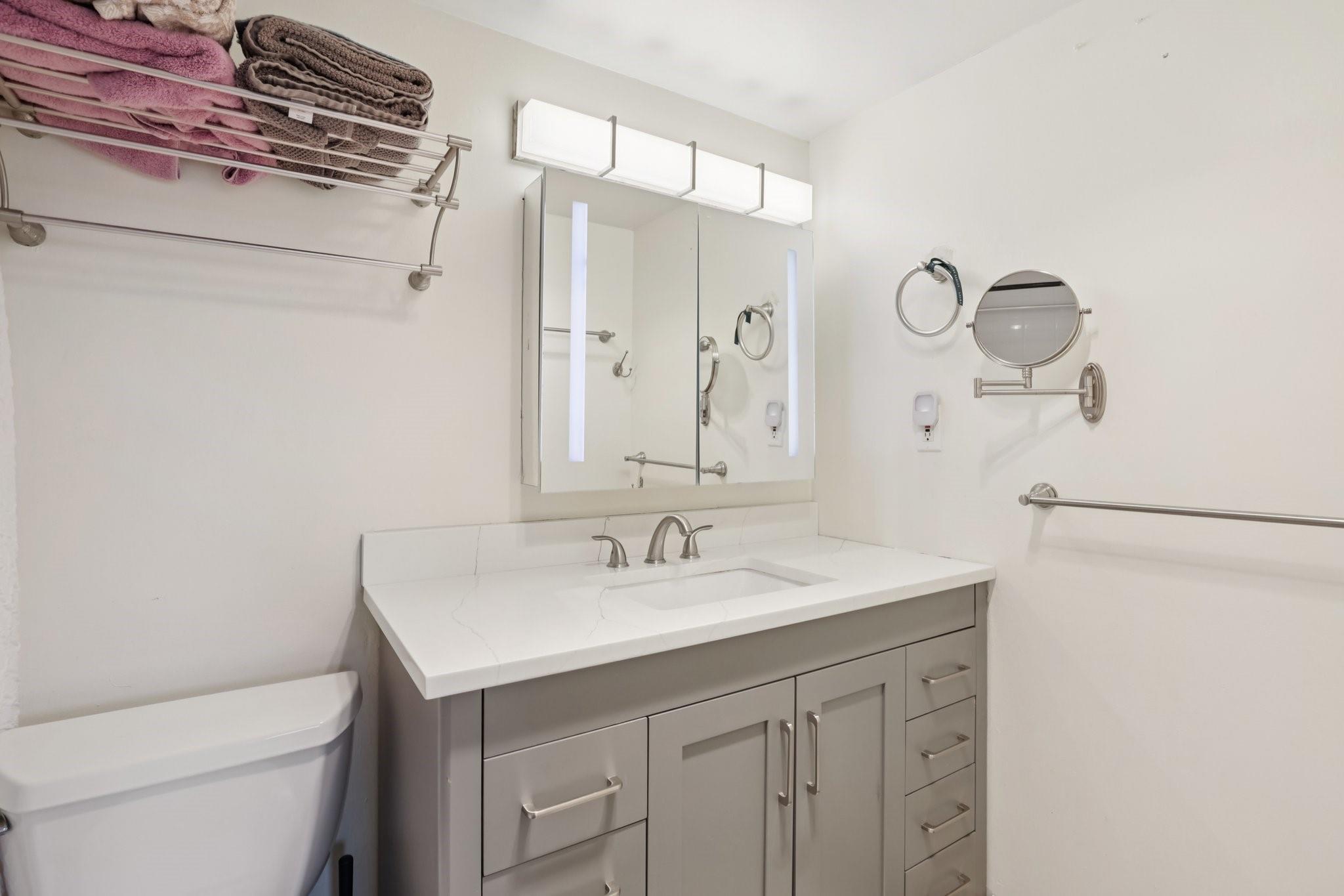 Meadowbrook Lakes - Residential