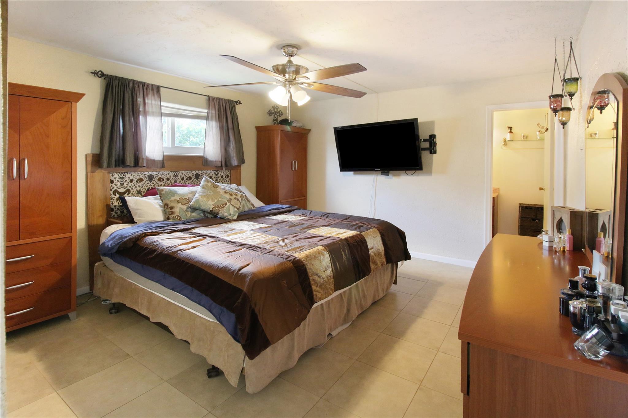 Sunrise Golf Village Sec - Residential