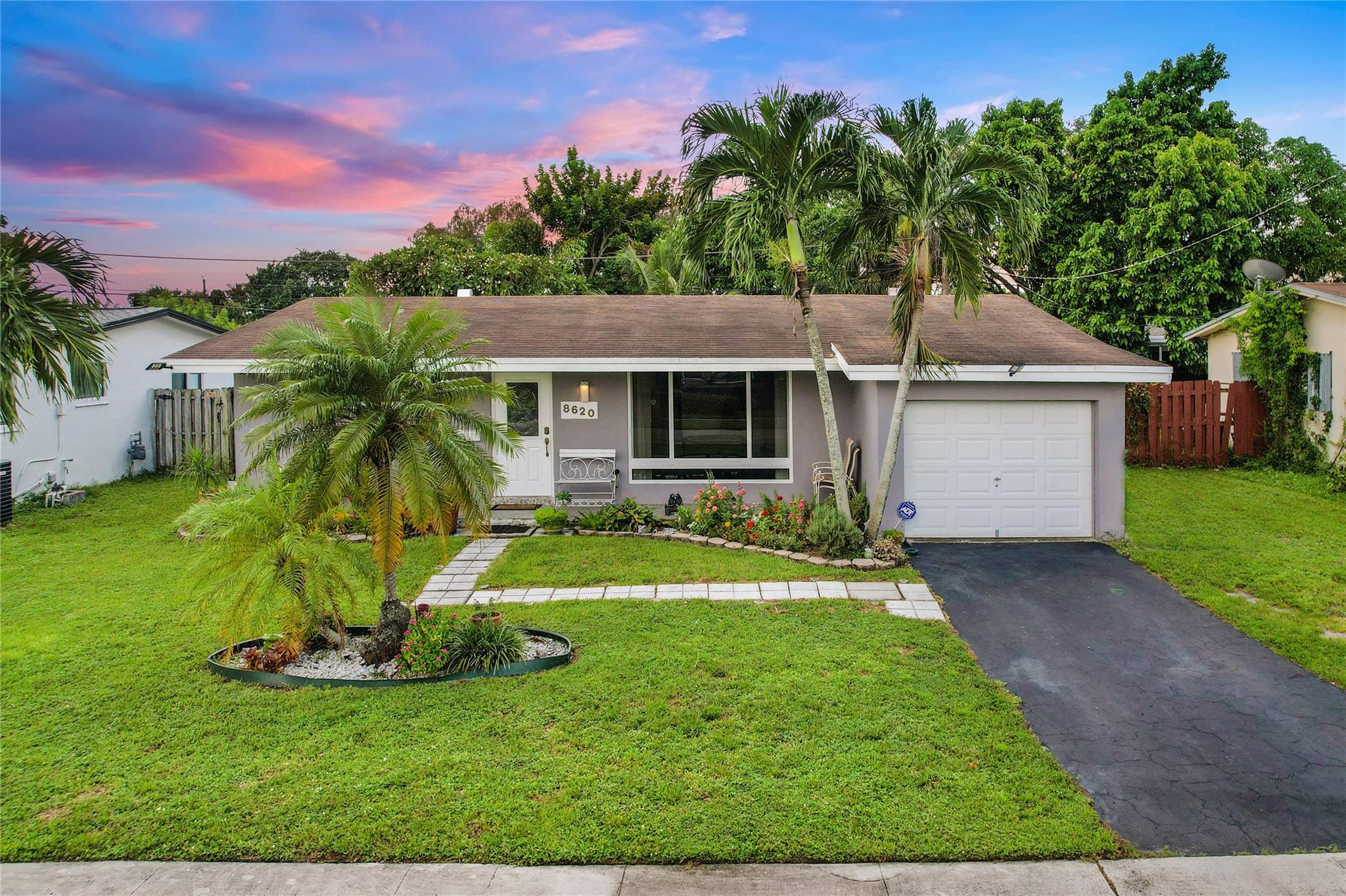 Sunrise Golf Village Sec - Residential