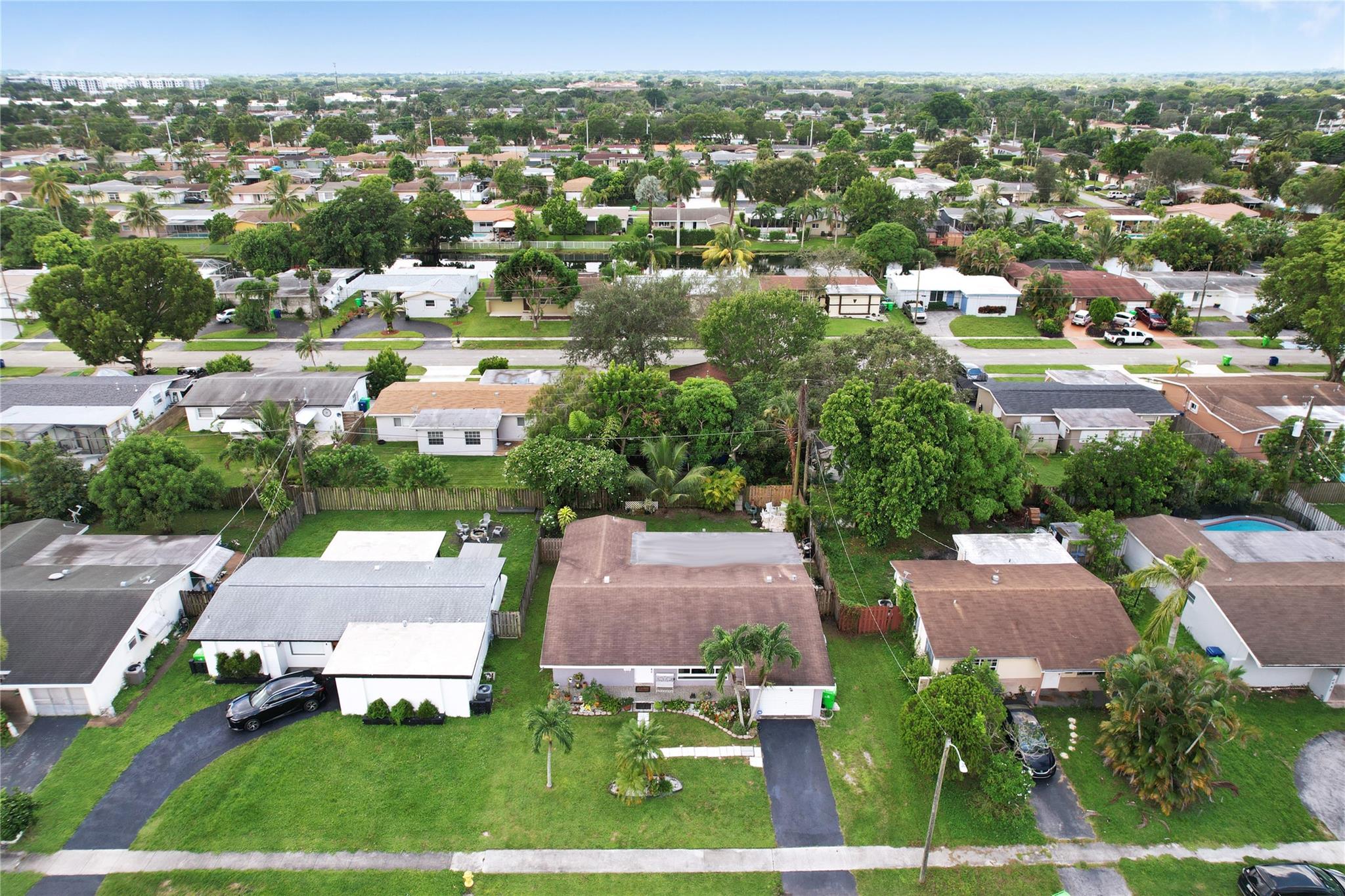 Sunrise Golf Village Sec - Residential