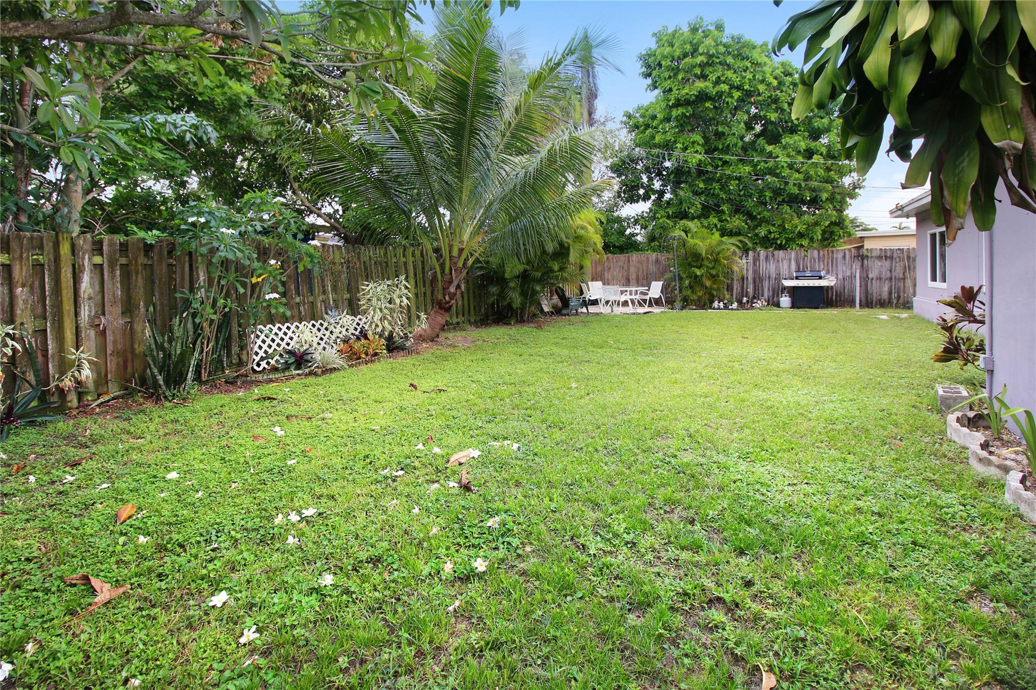 Sunrise Golf Village Sec - Residential