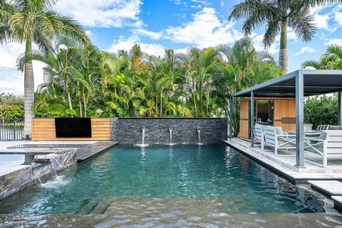 3019 Gin Berry Way West Palm Beach FL 33401